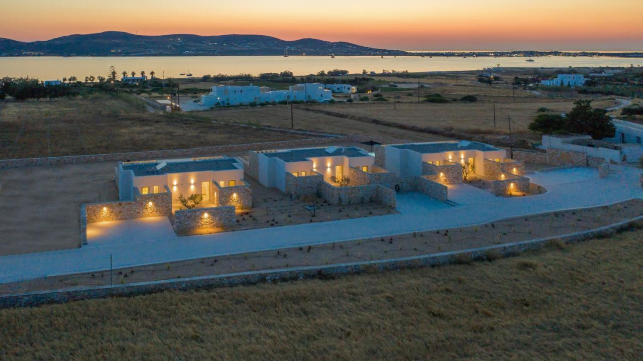 T7 Luxury Villas Paros Exterior foto