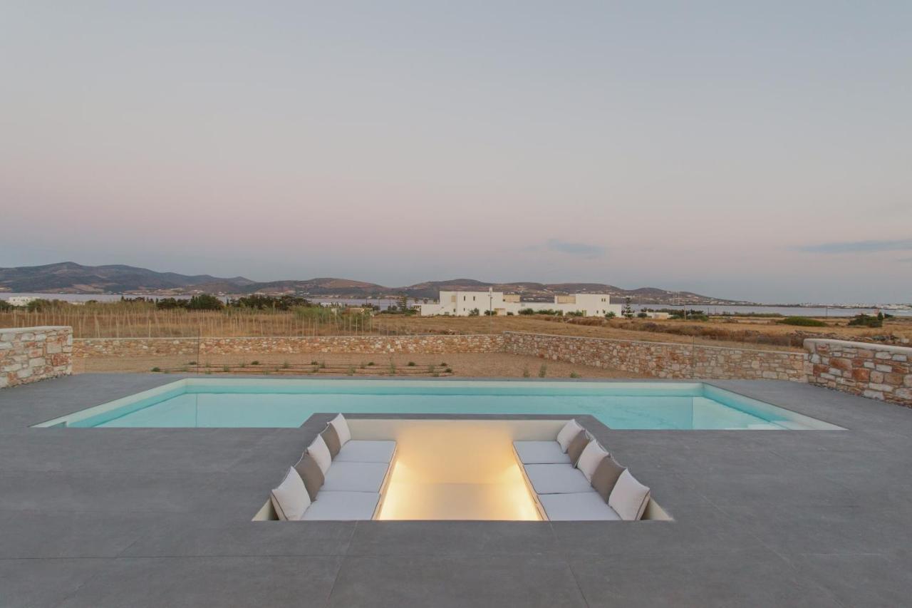 T7 Luxury Villas Paros Exterior foto